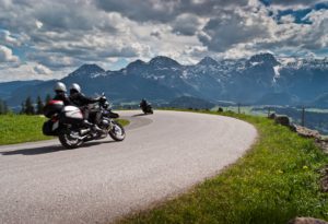 motos montanya pyrenees on motorbike